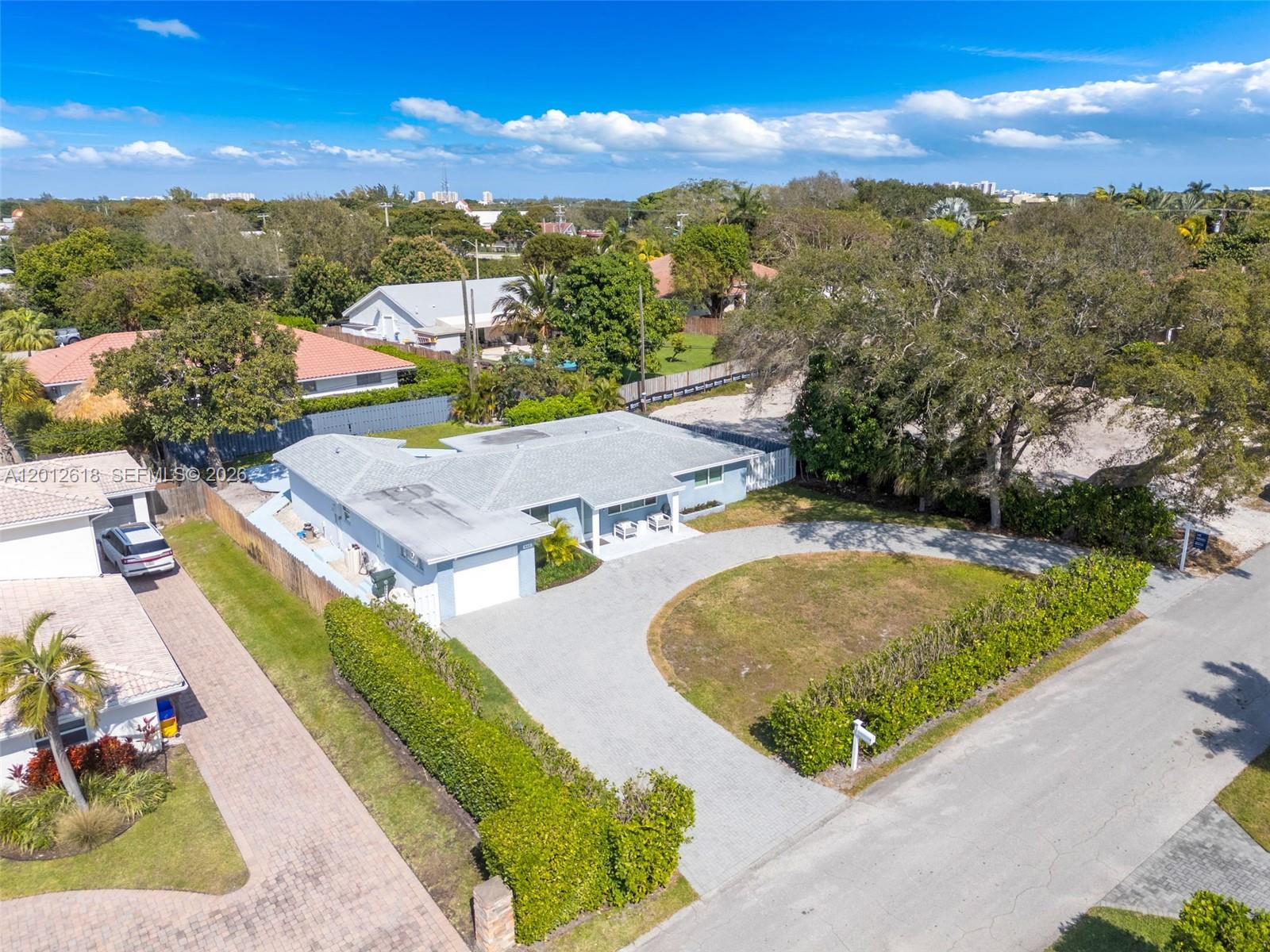 465 NW 11th Street