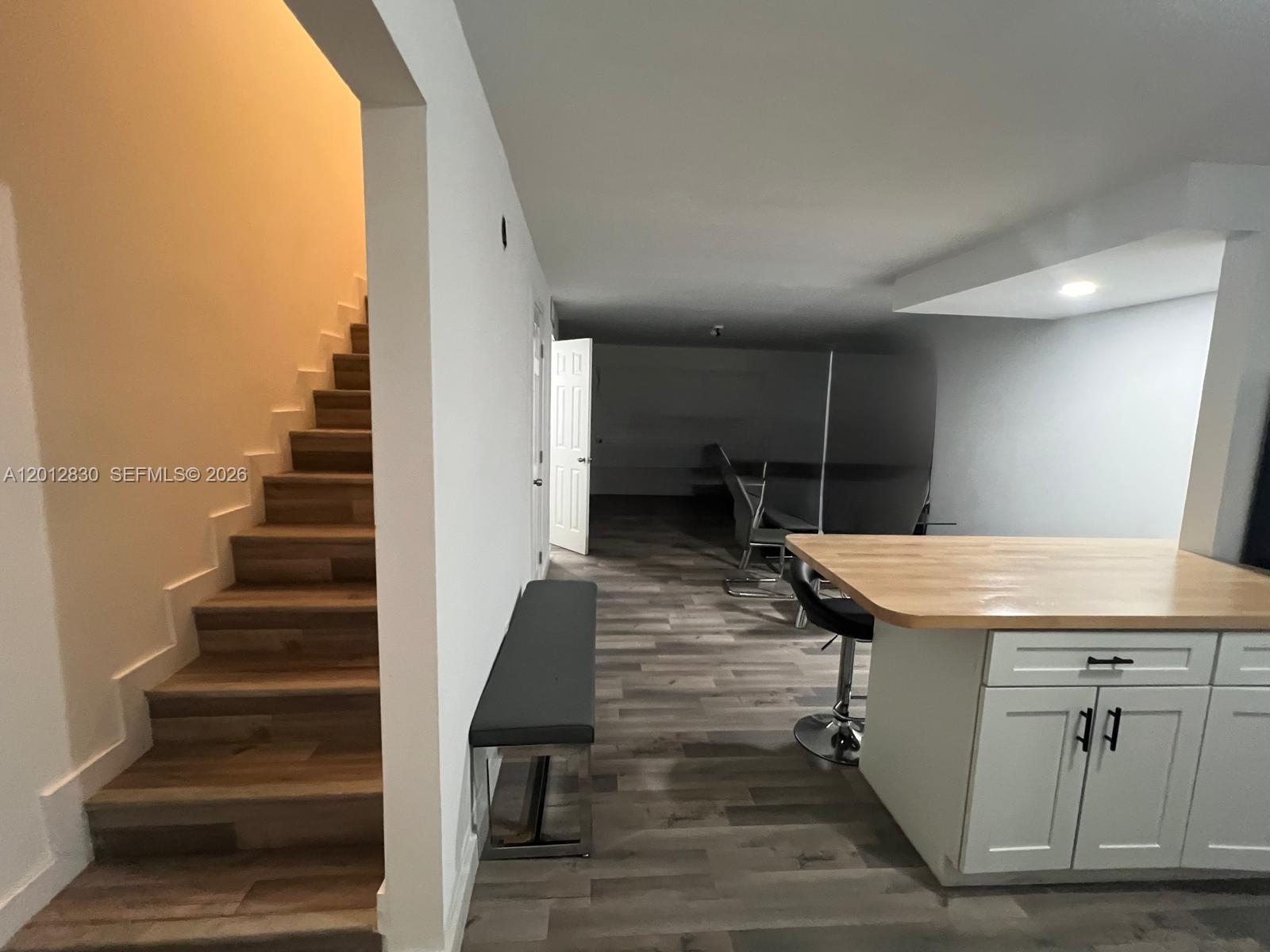 1560 NE 151st Street