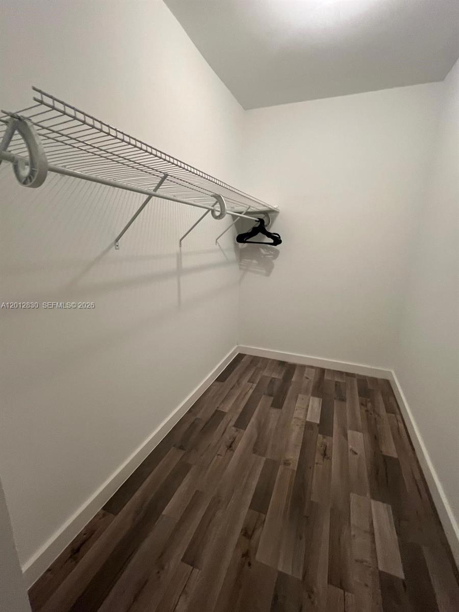 1560 NE 151st Street