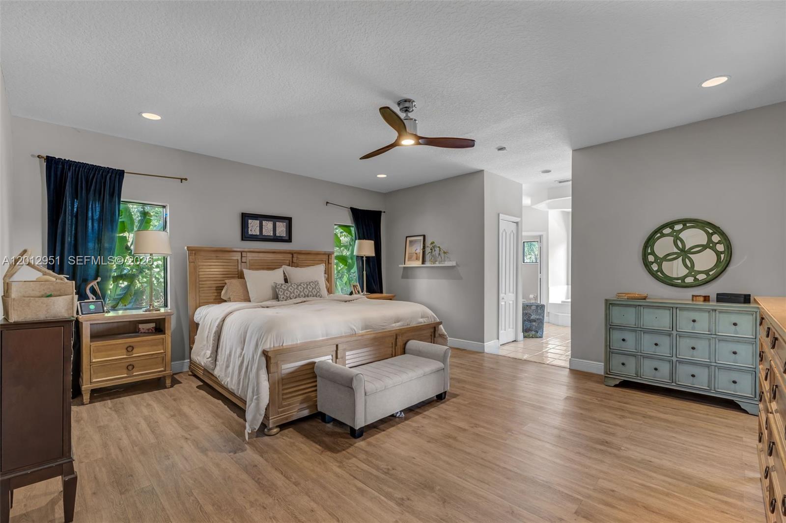12019 SW 77th Terrace
