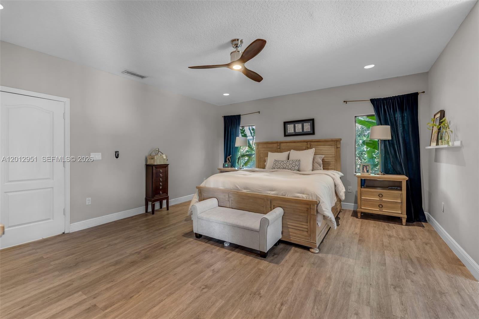 12019 SW 77th Terrace
