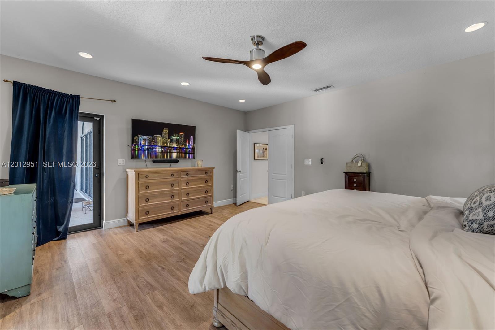12019 SW 77th Terrace