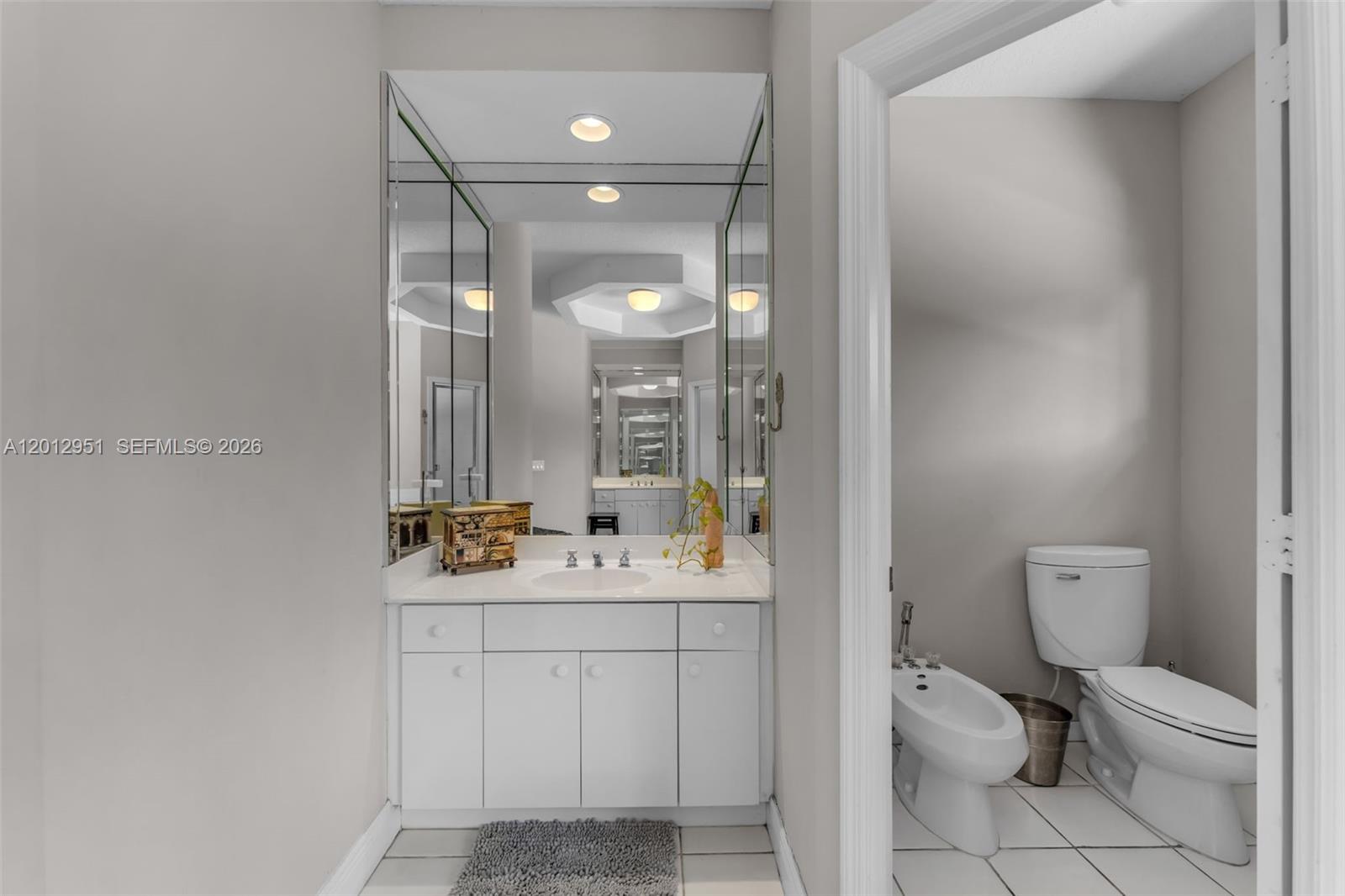 12019 SW 77th Terrace