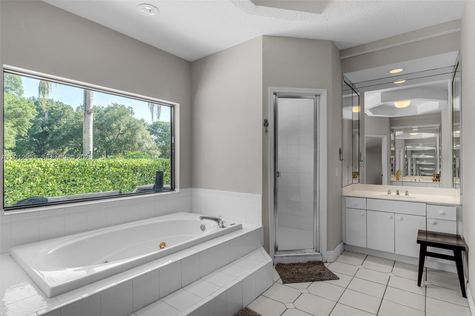 12019 SW 77th Terrace