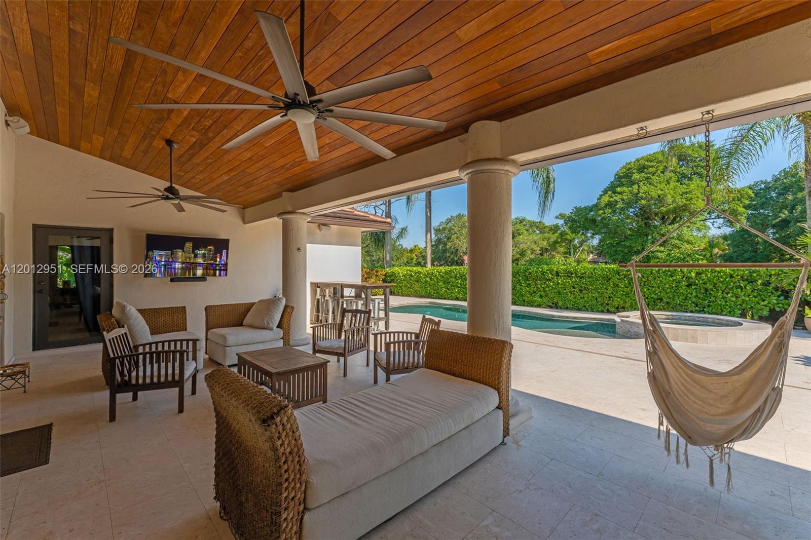 12019 SW 77th Terrace