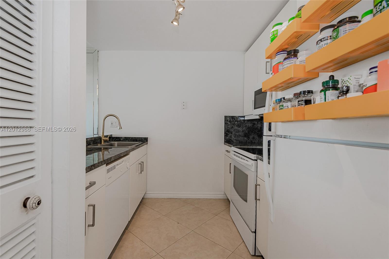 600 NE 36th Street