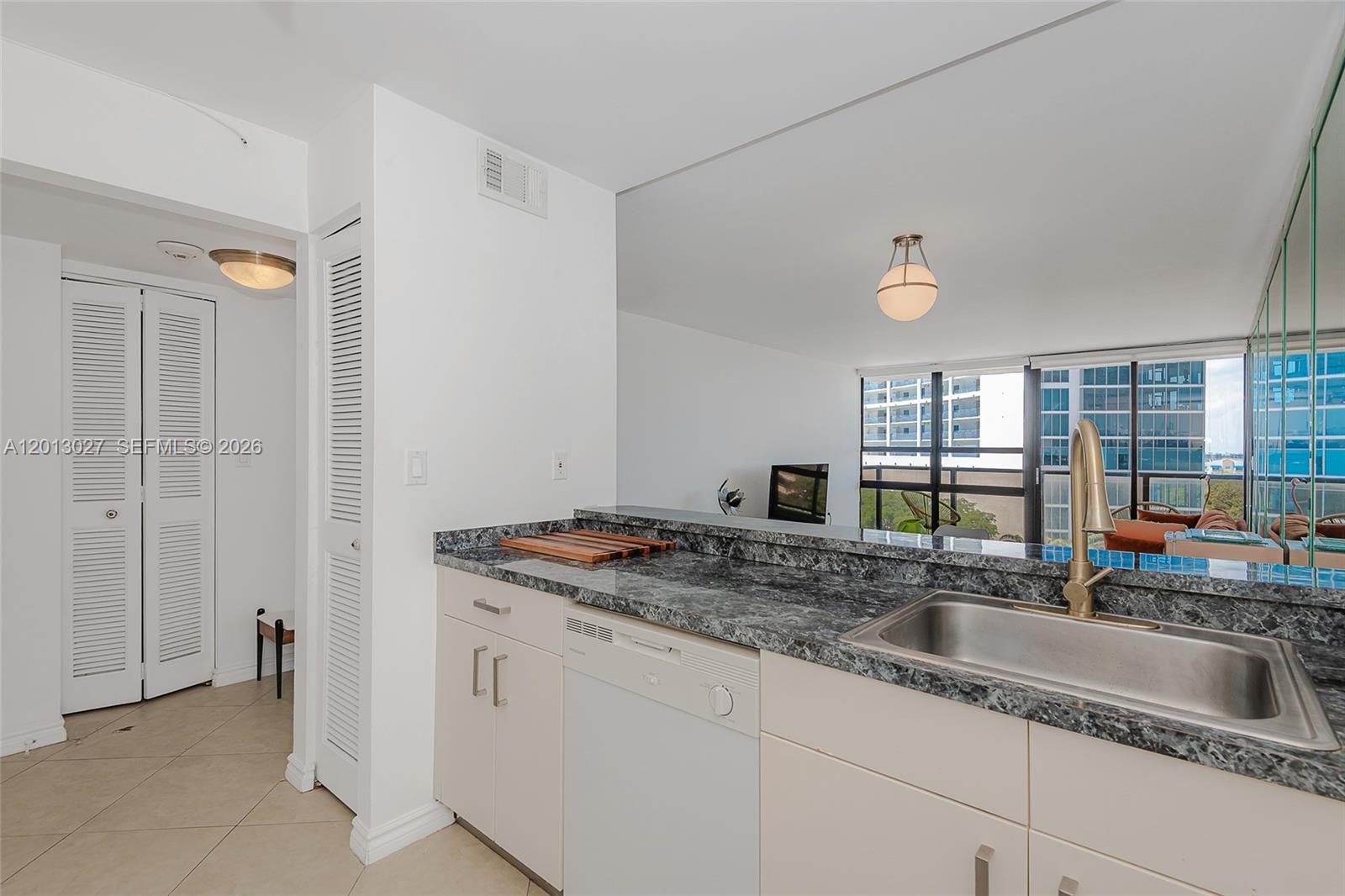 600 NE 36th Street