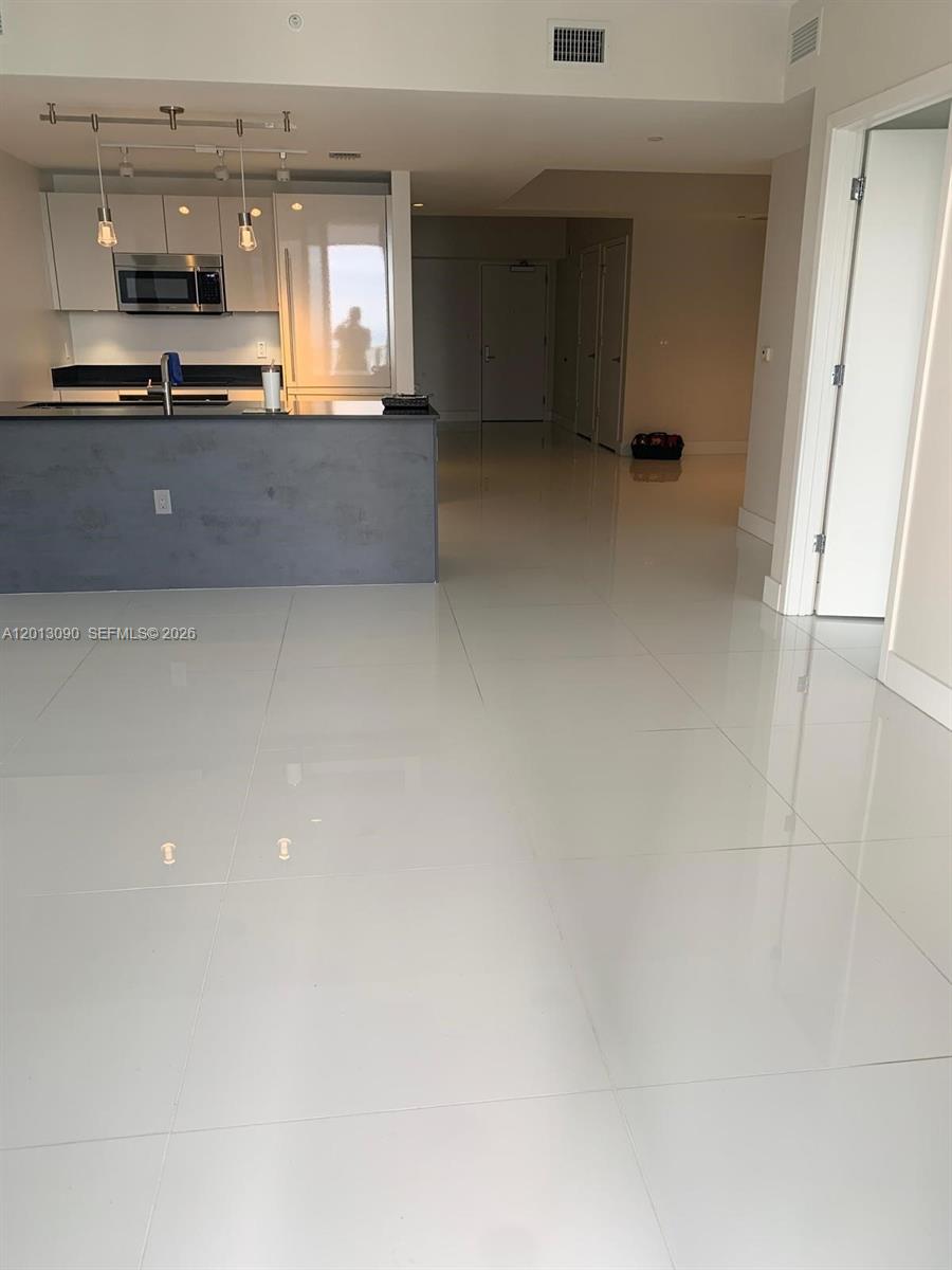 1010 Brickell Avenue