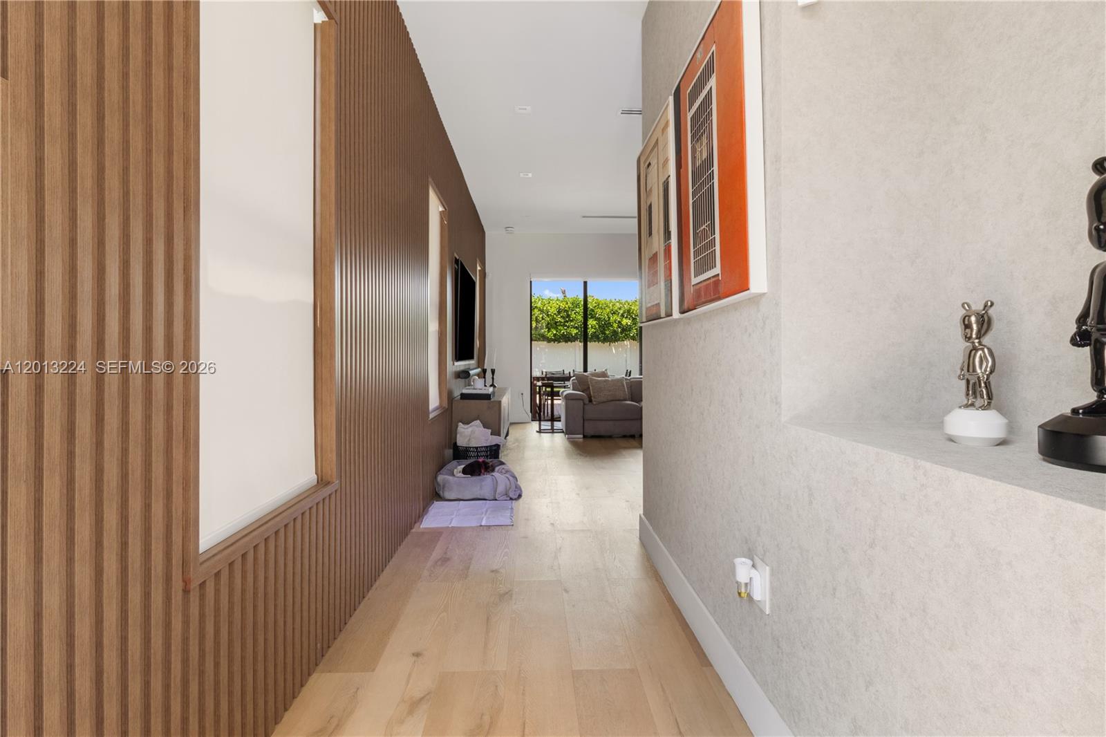 3261 W 99th Place
