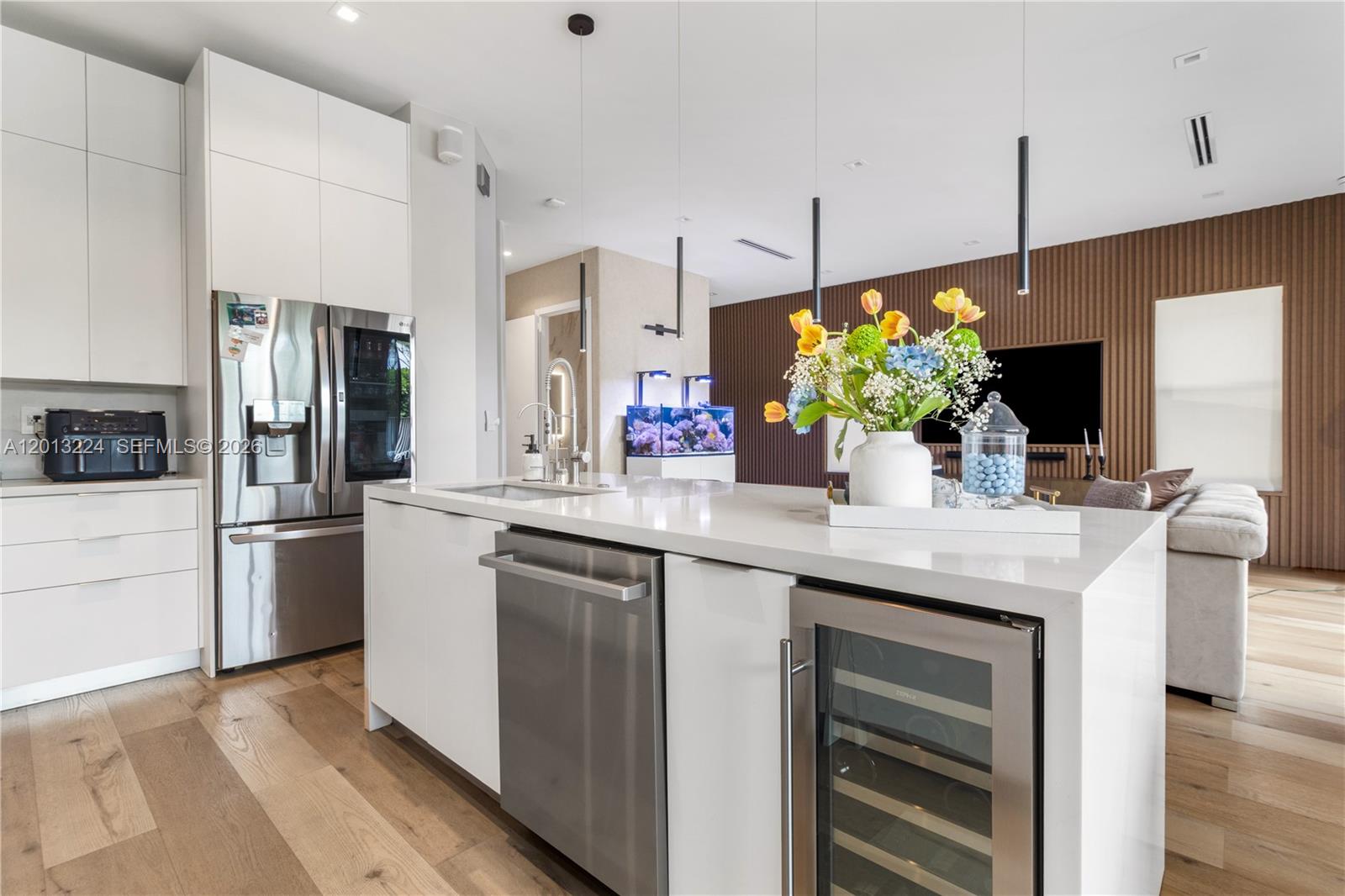 3261 W 99th Place