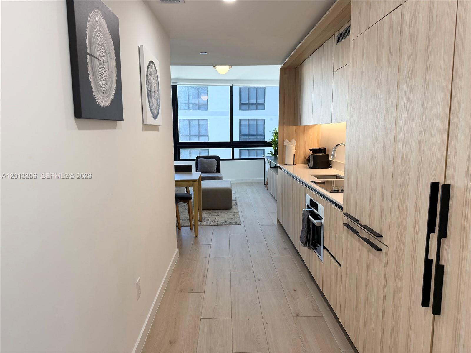 225 N Miami Avenue