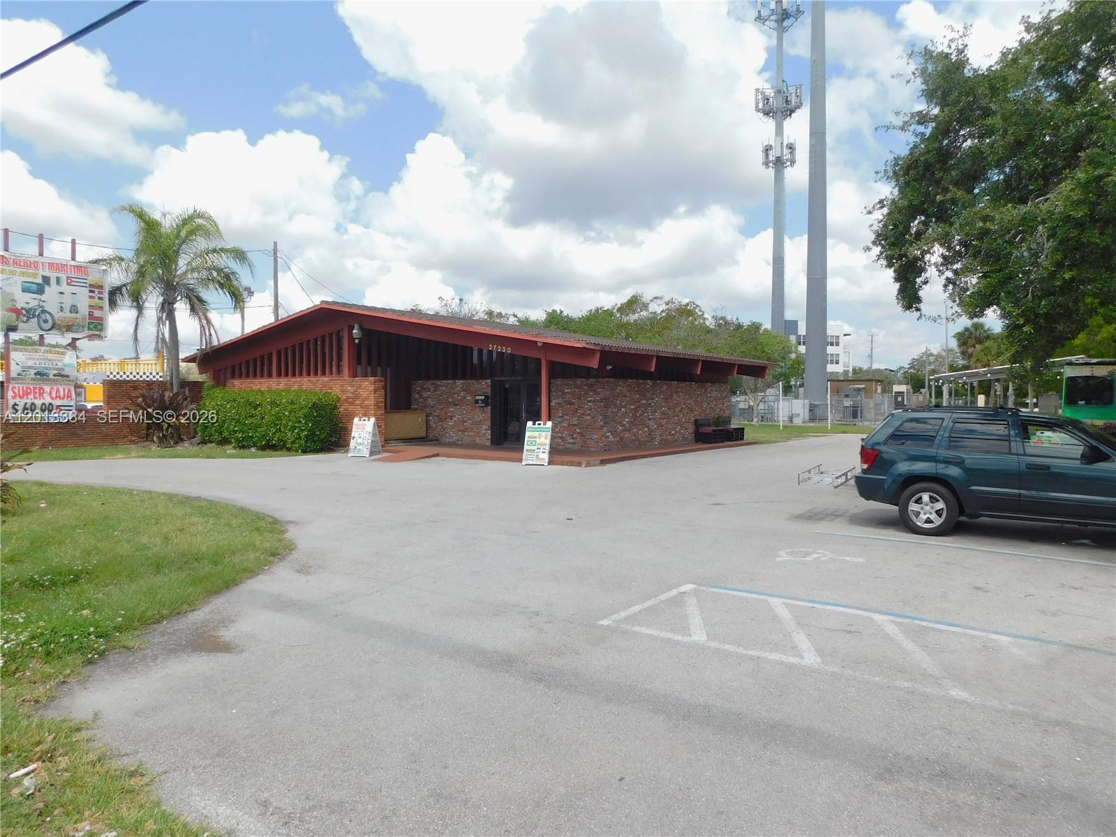 27230 S Dixie Highway