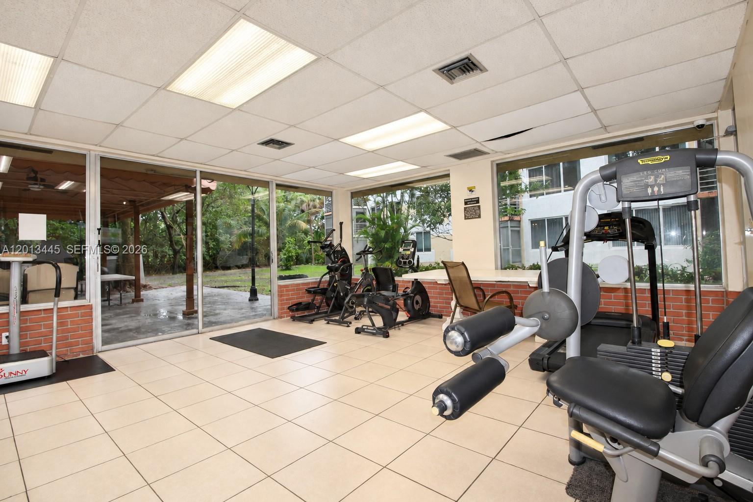 17890 W Dixie Hwy 519 Highway