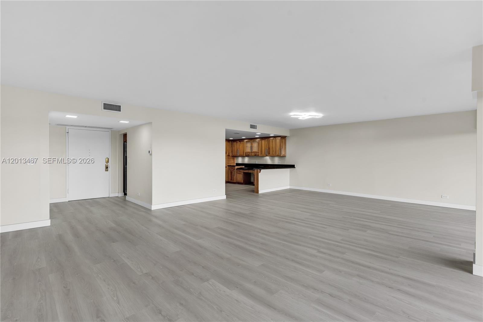 1800 NE 114th Street