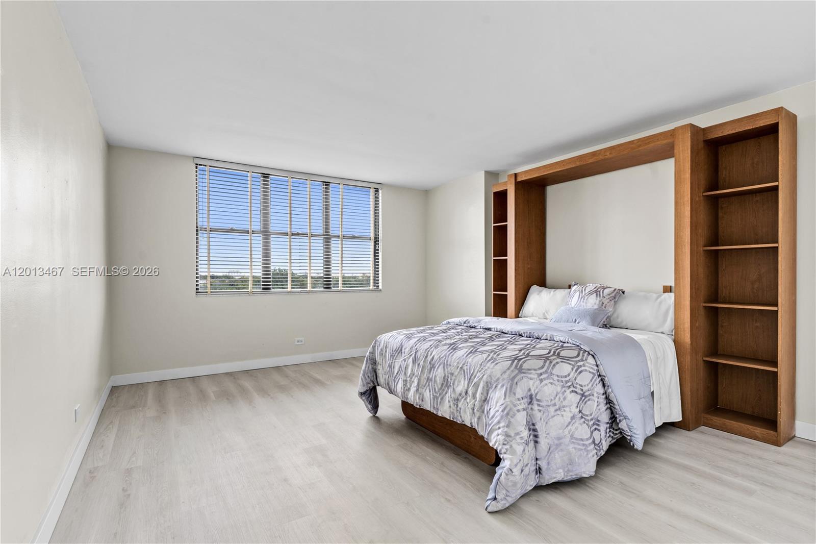1800 NE 114th Street