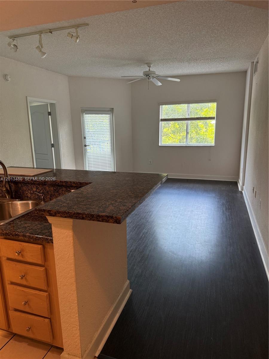 6001 SW 70th Street