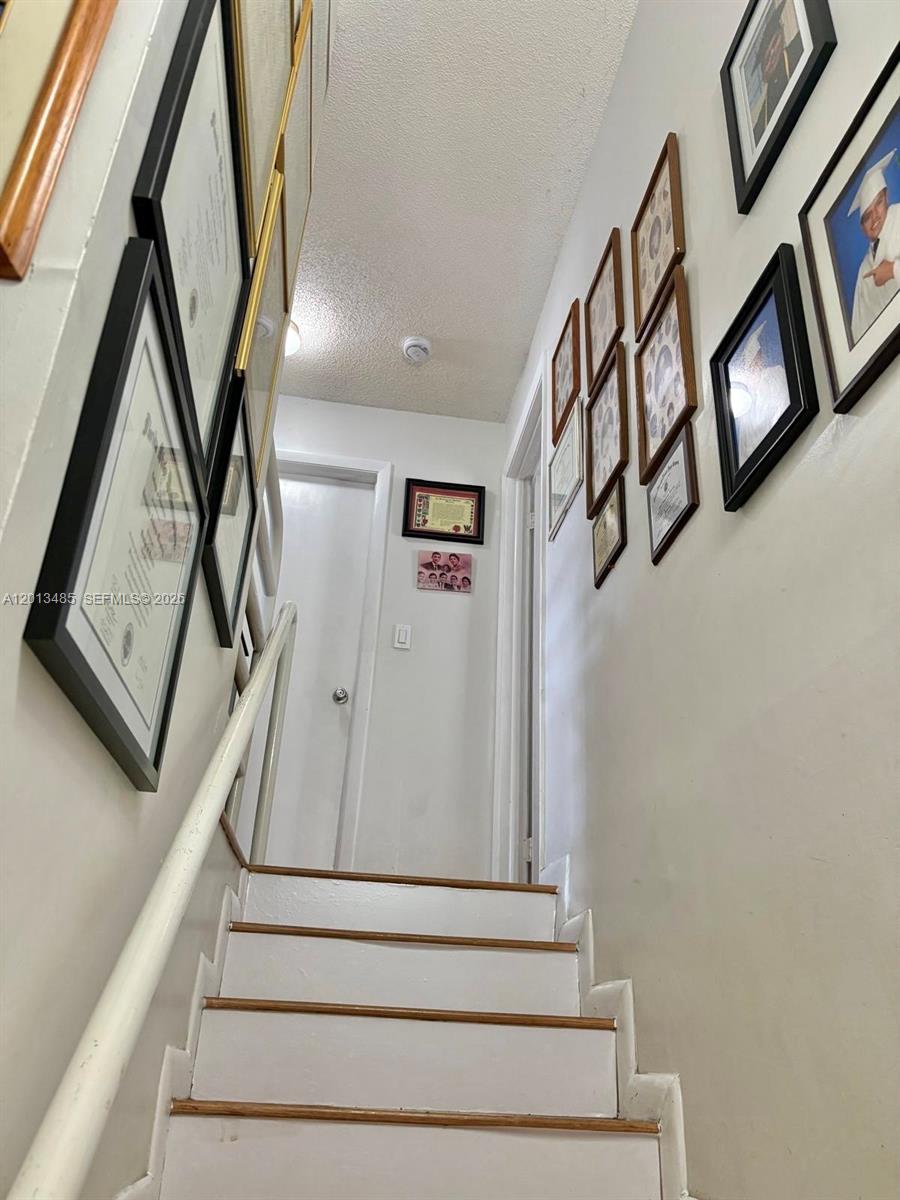 10330 SW 154th Cir Court