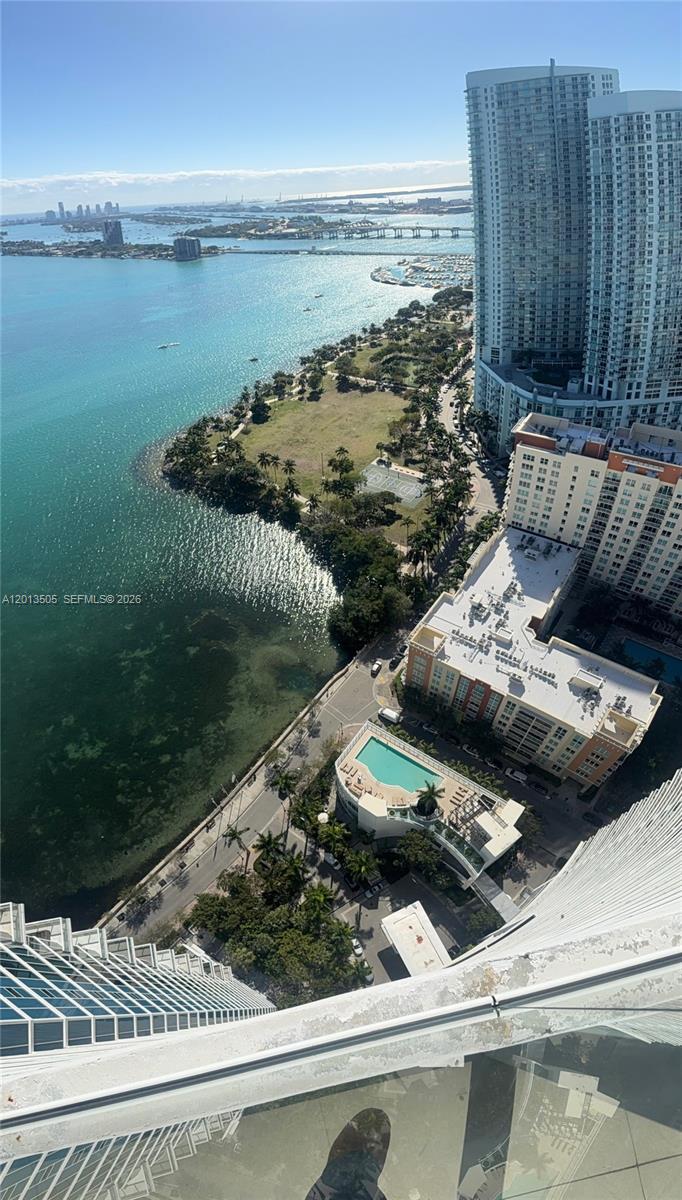 2020 N Bayshore Drive
