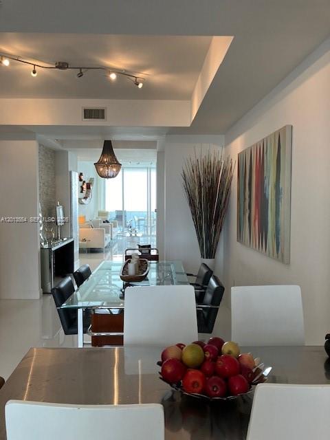 18101 Collins Avenue