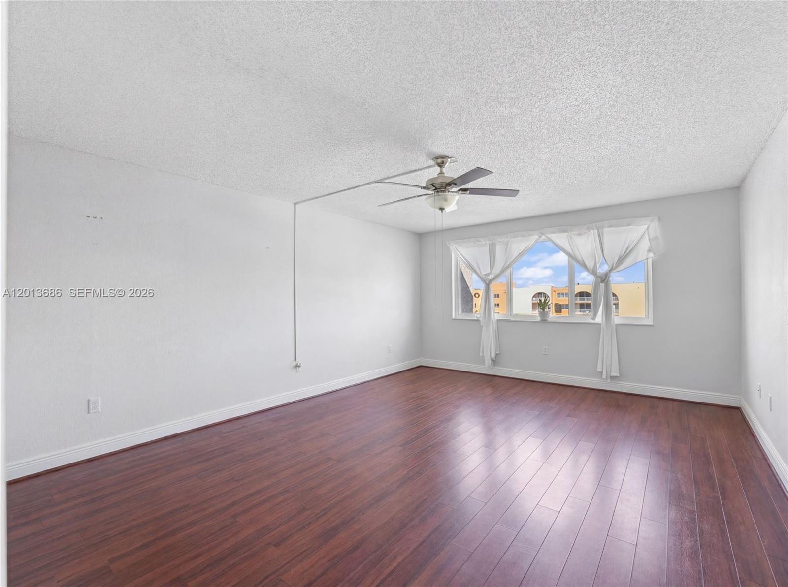 6950 Miami Gardens Drive