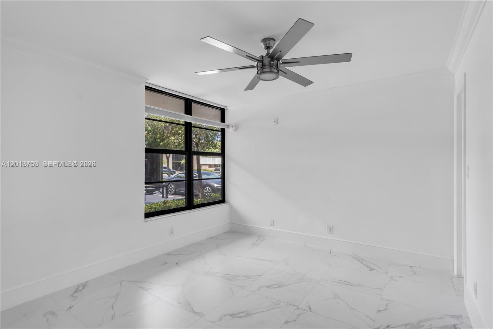 12 Royal Palm Way