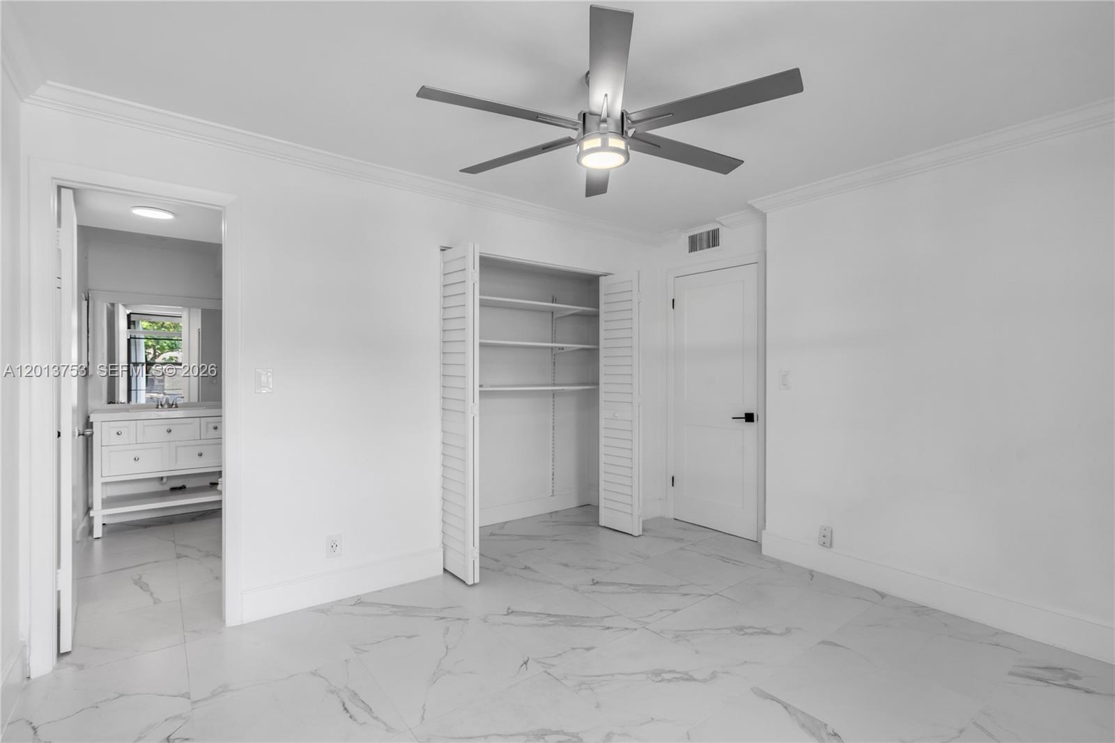 12 Royal Palm Way