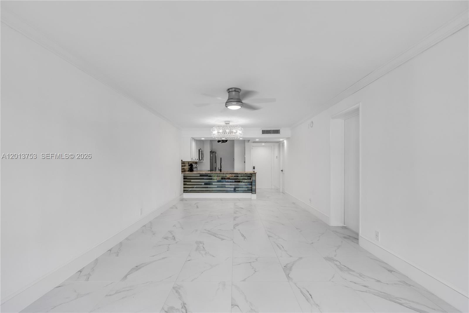 12 Royal Palm Way
