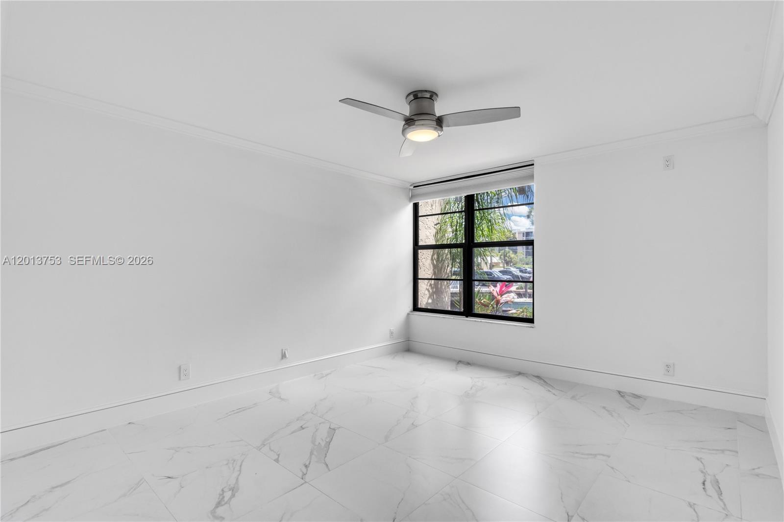 12 Royal Palm Way