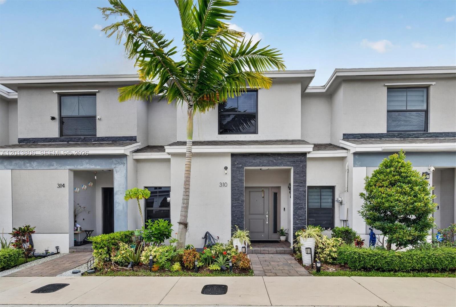 310 NE 1st Drive