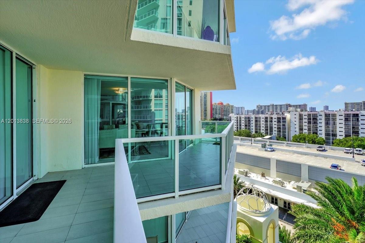 250 Sunny Isles Boulevard