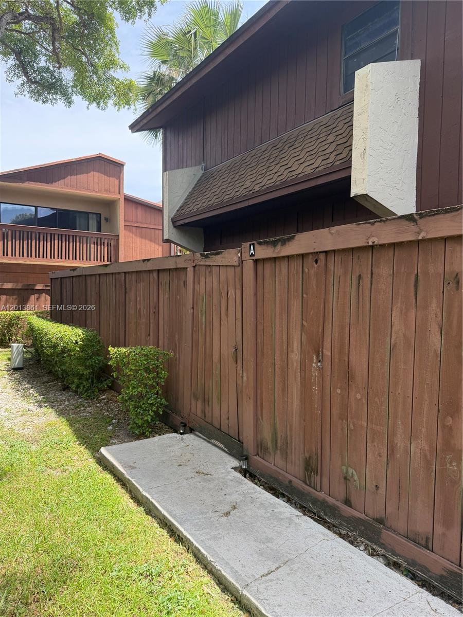 7024 SW 114th Place