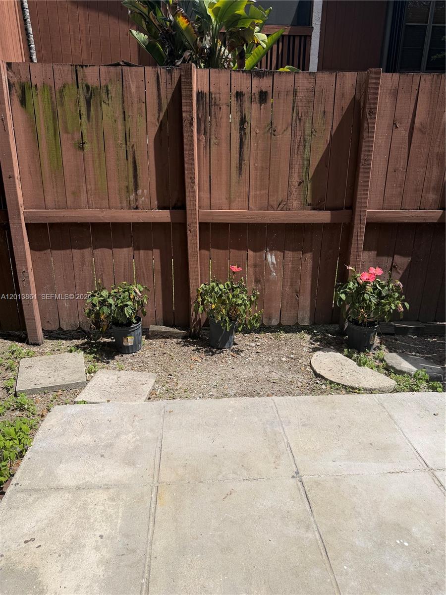 7024 SW 114th Place