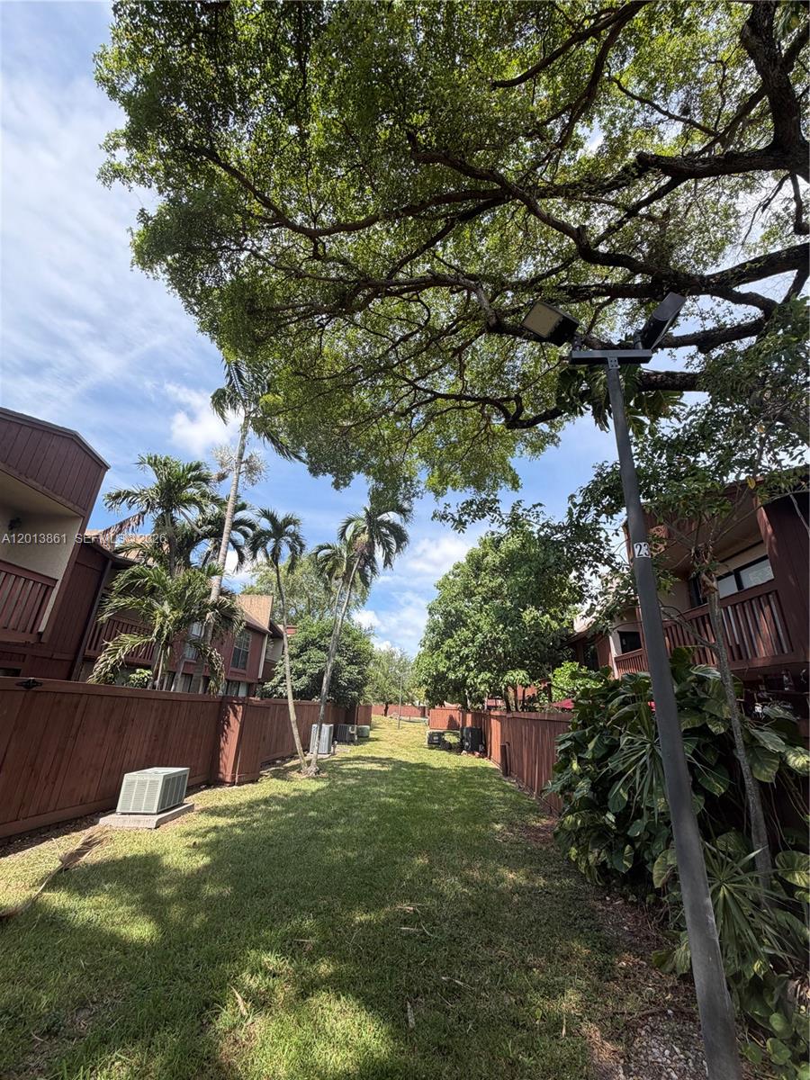 7024 SW 114th Place