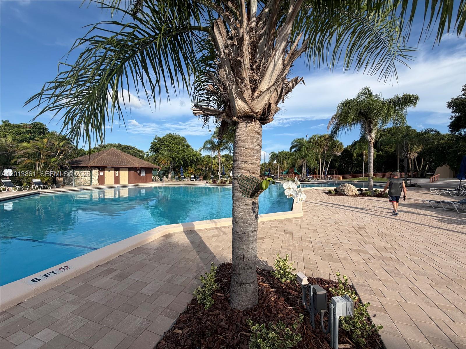 7024 SW 114th Place