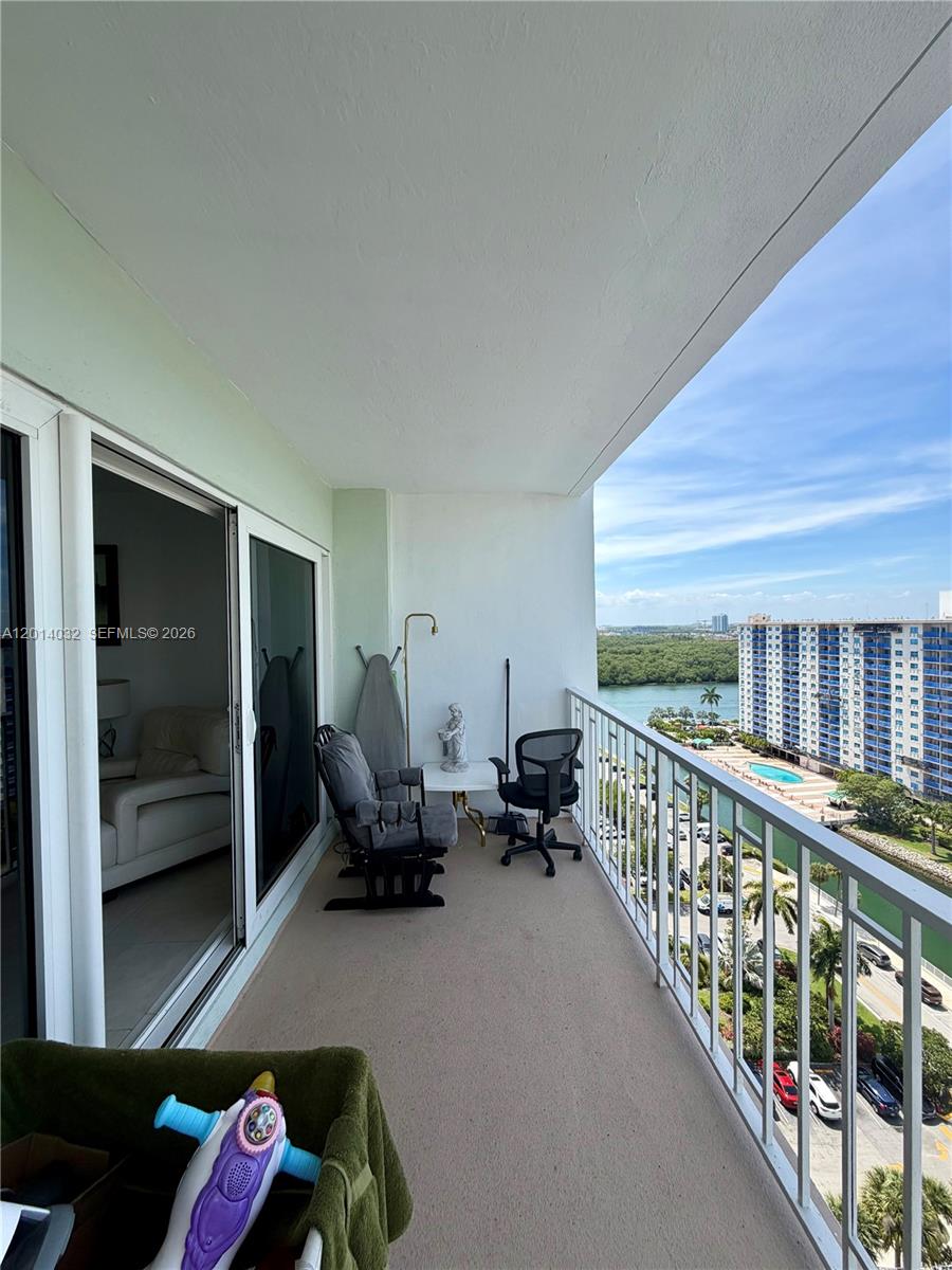 500 Bayview Drive