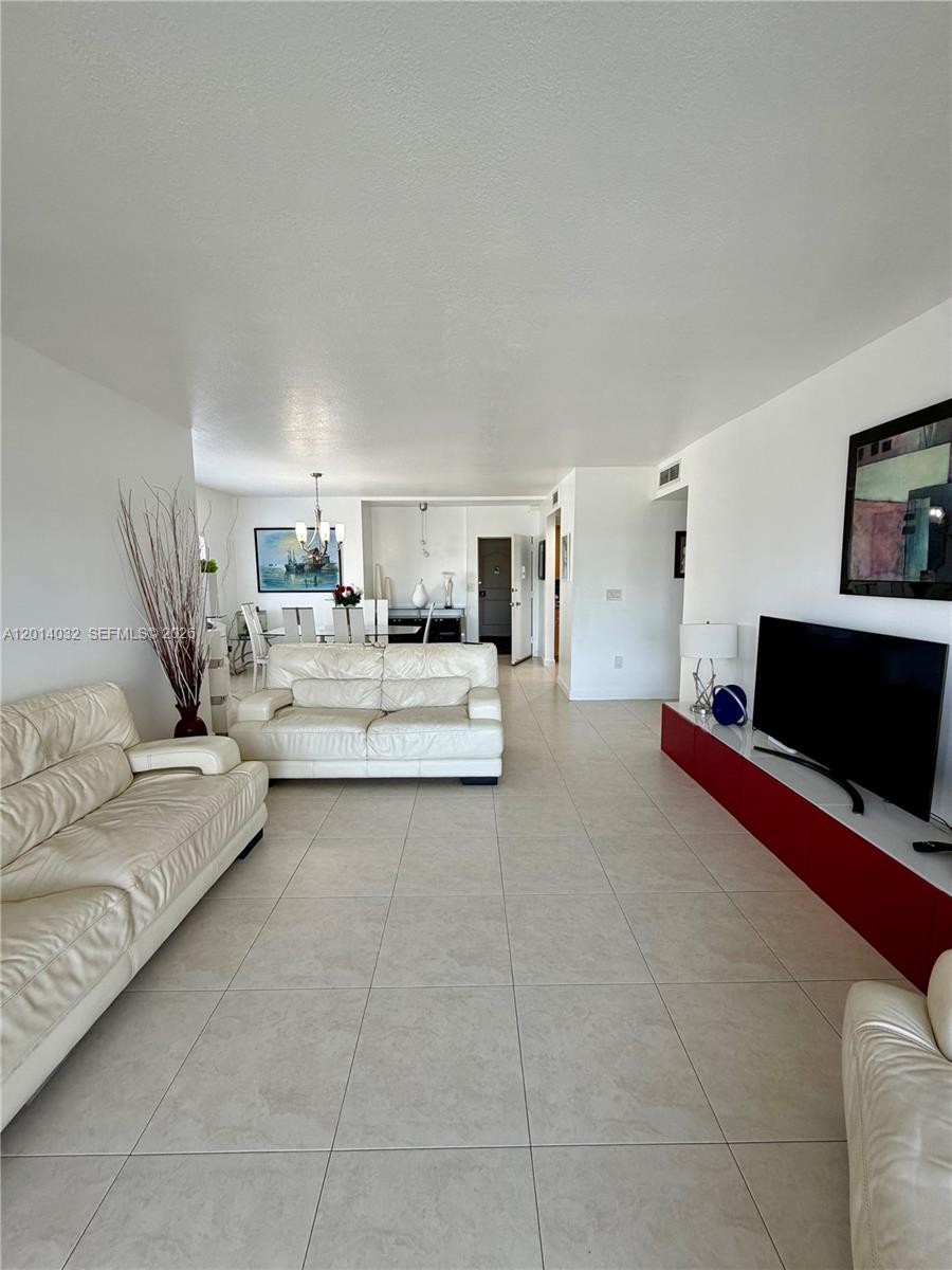 500 Bayview Drive