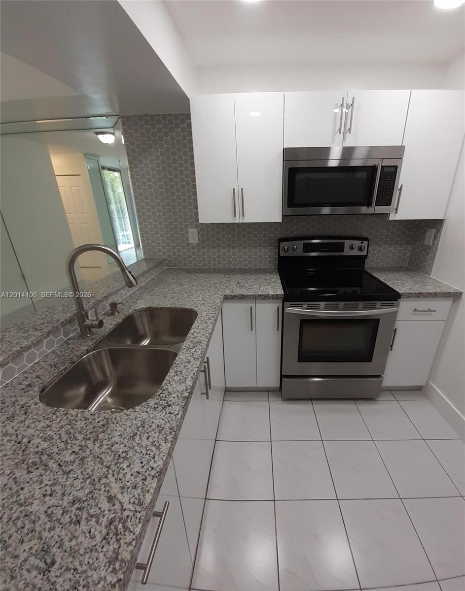 11800 SW 18th Street
