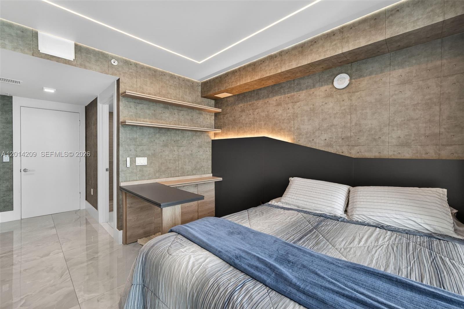 300 Sunny Isles Boulevard