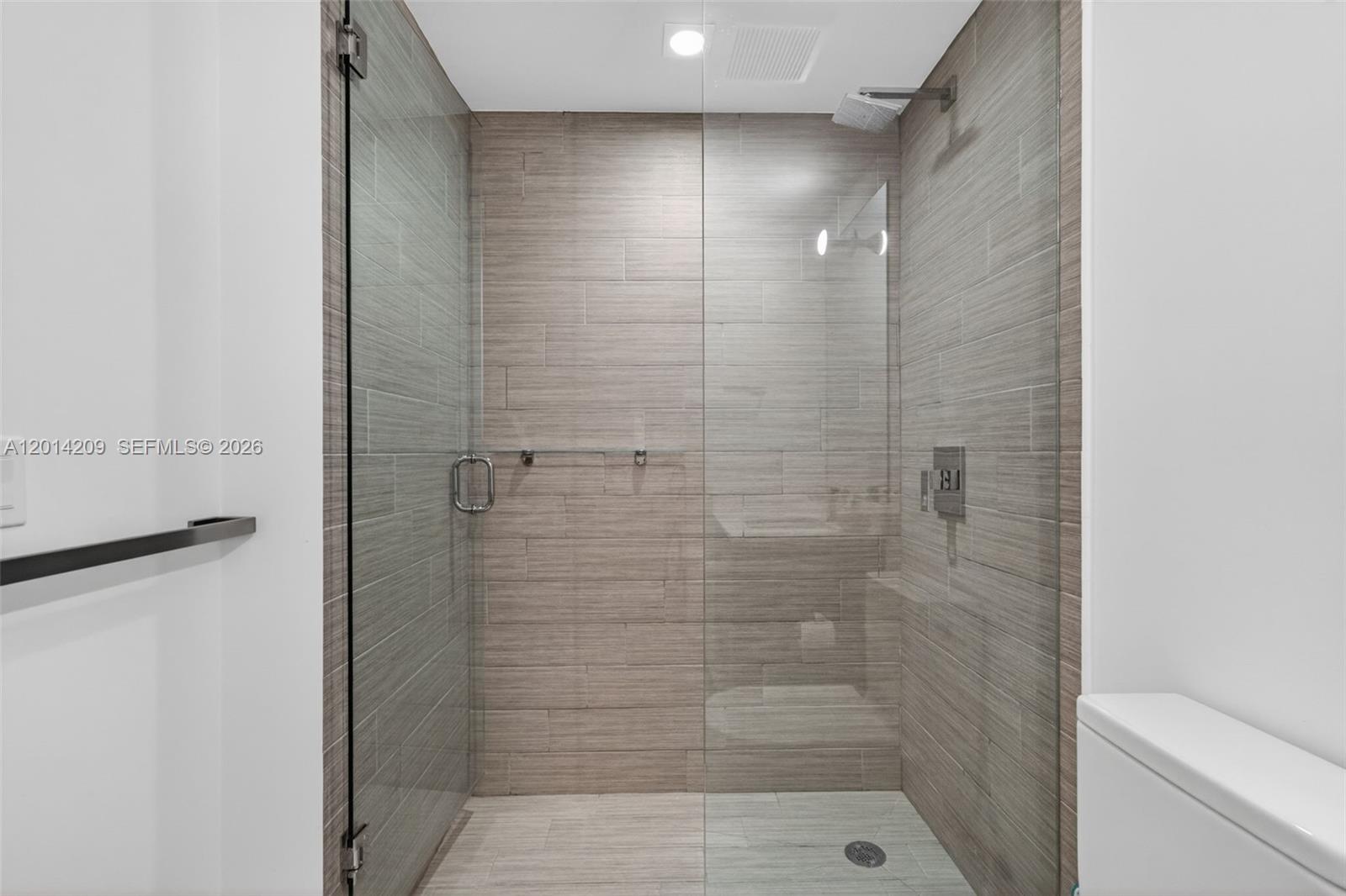 300 Sunny Isles Boulevard