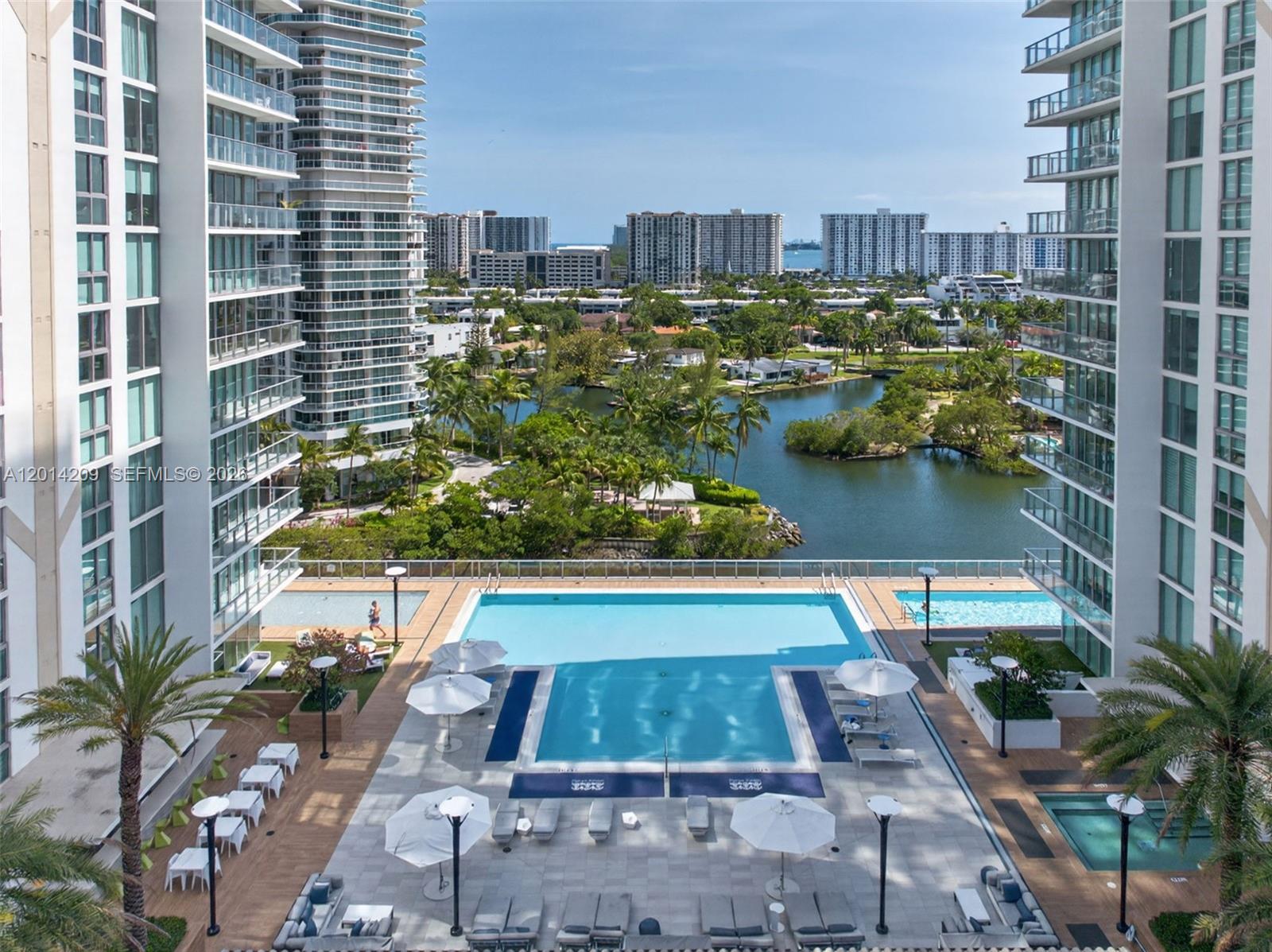 300 Sunny Isles Boulevard