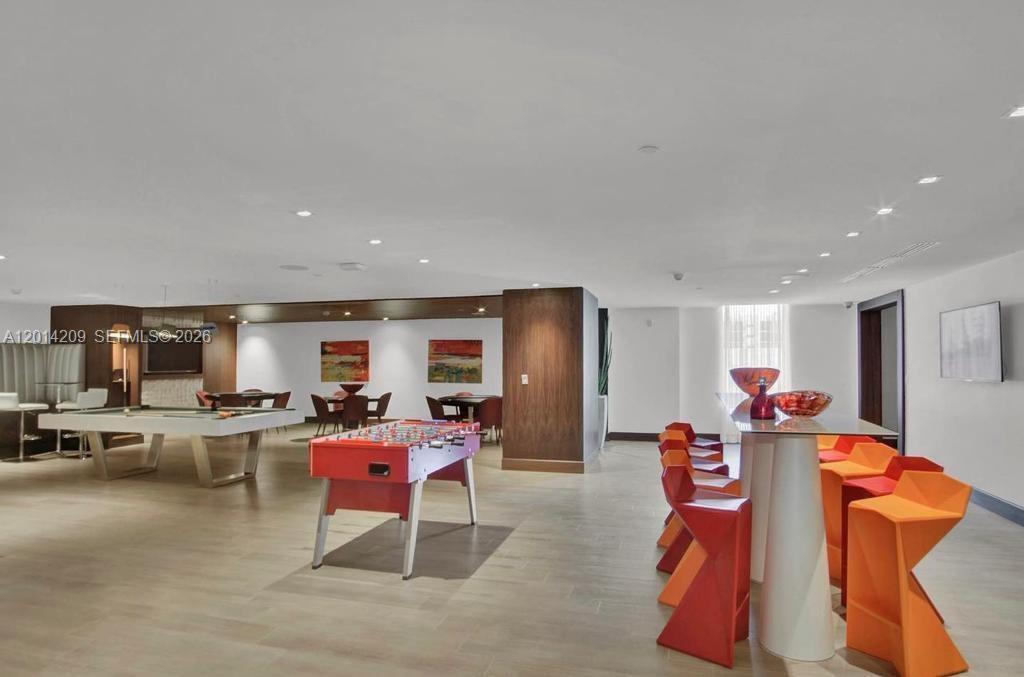 300 Sunny Isles Boulevard