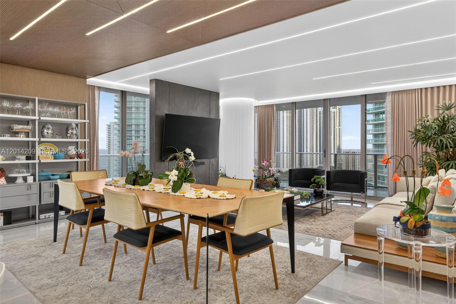 300 Sunny Isles Boulevard