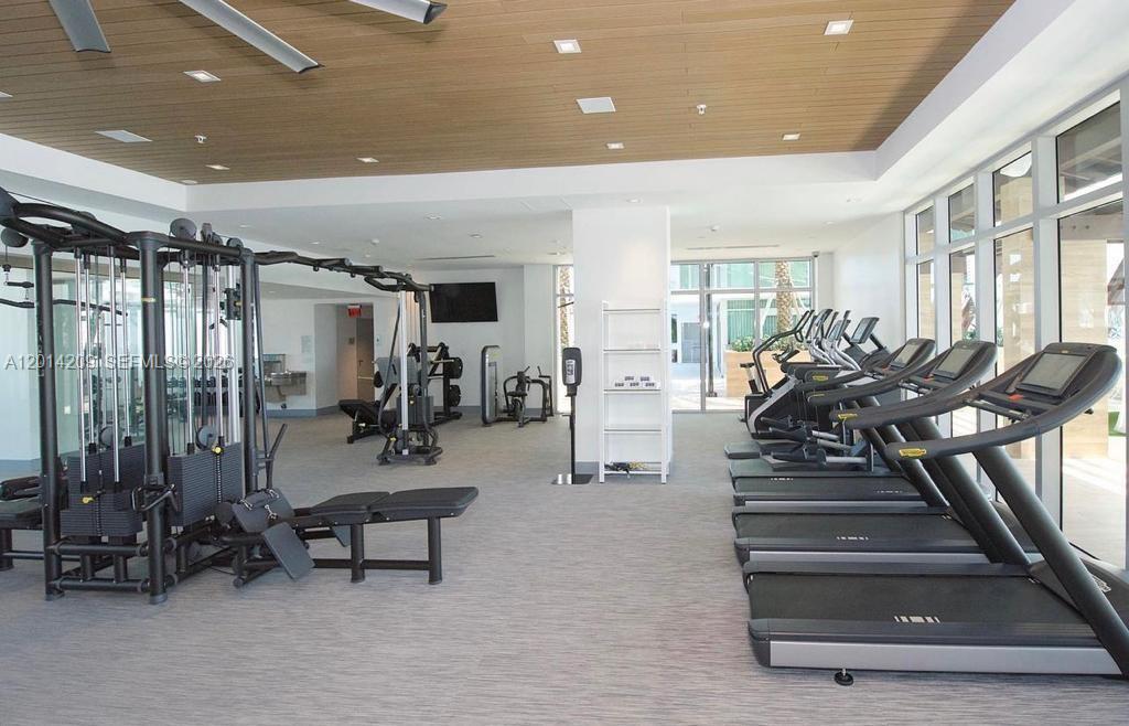 300 Sunny Isles Boulevard