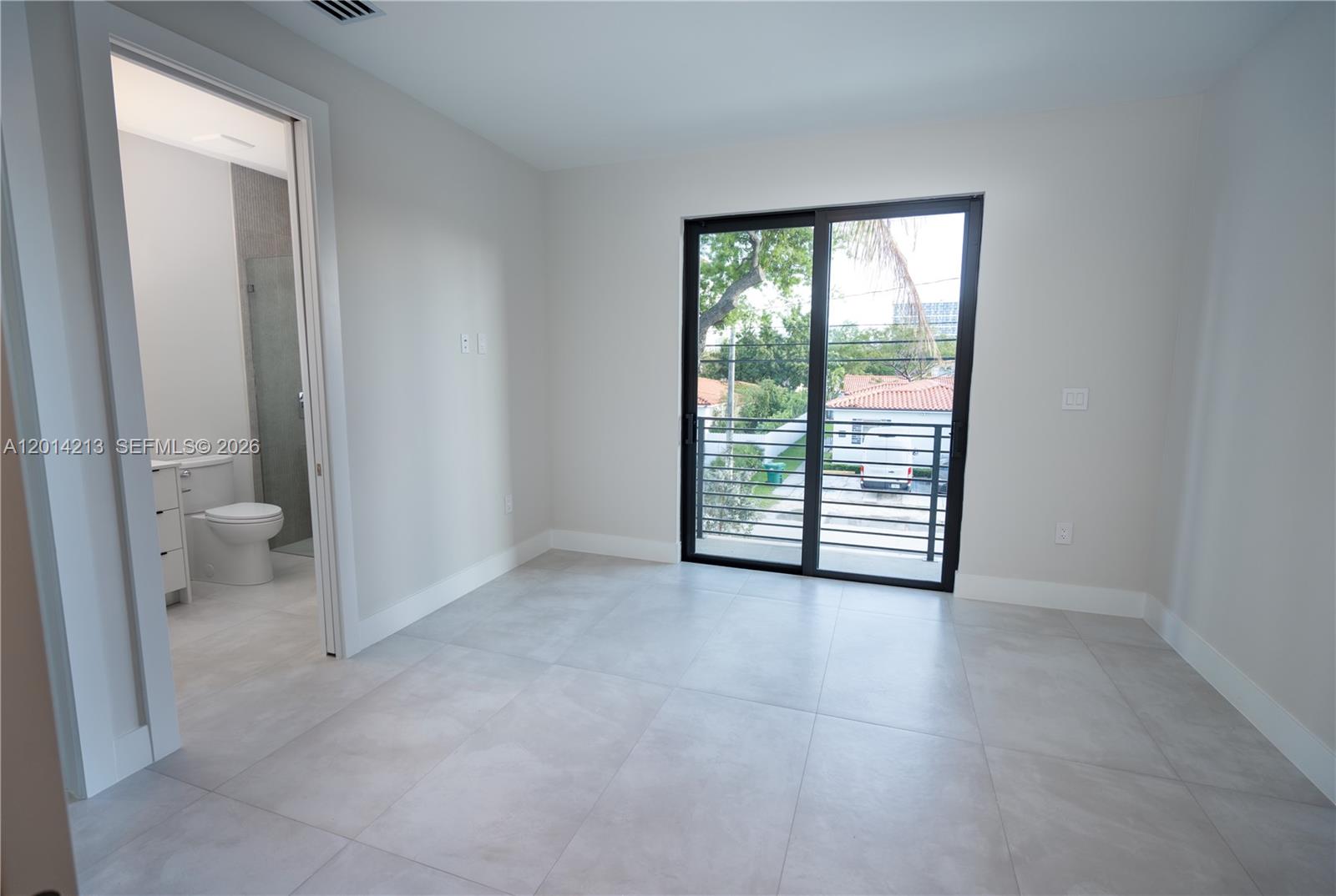 2745 SW 23 Terrace