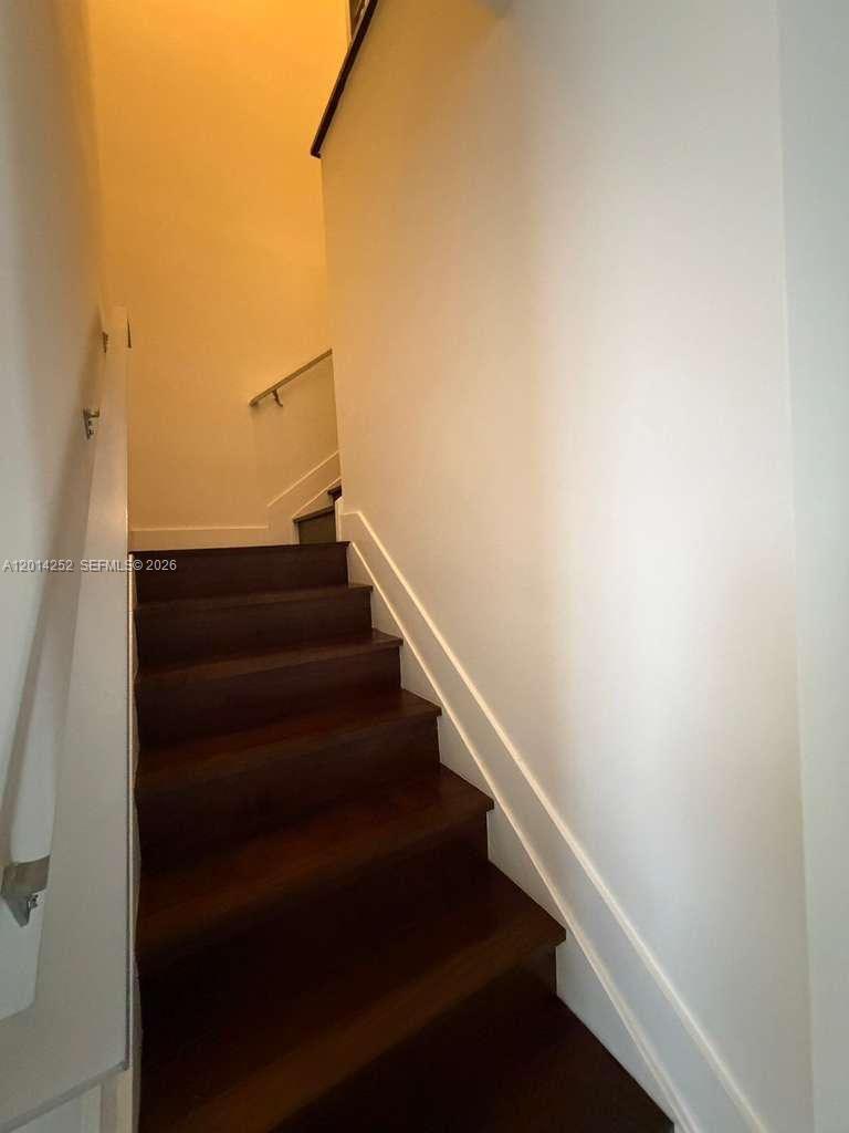 7187 NW 103 Path