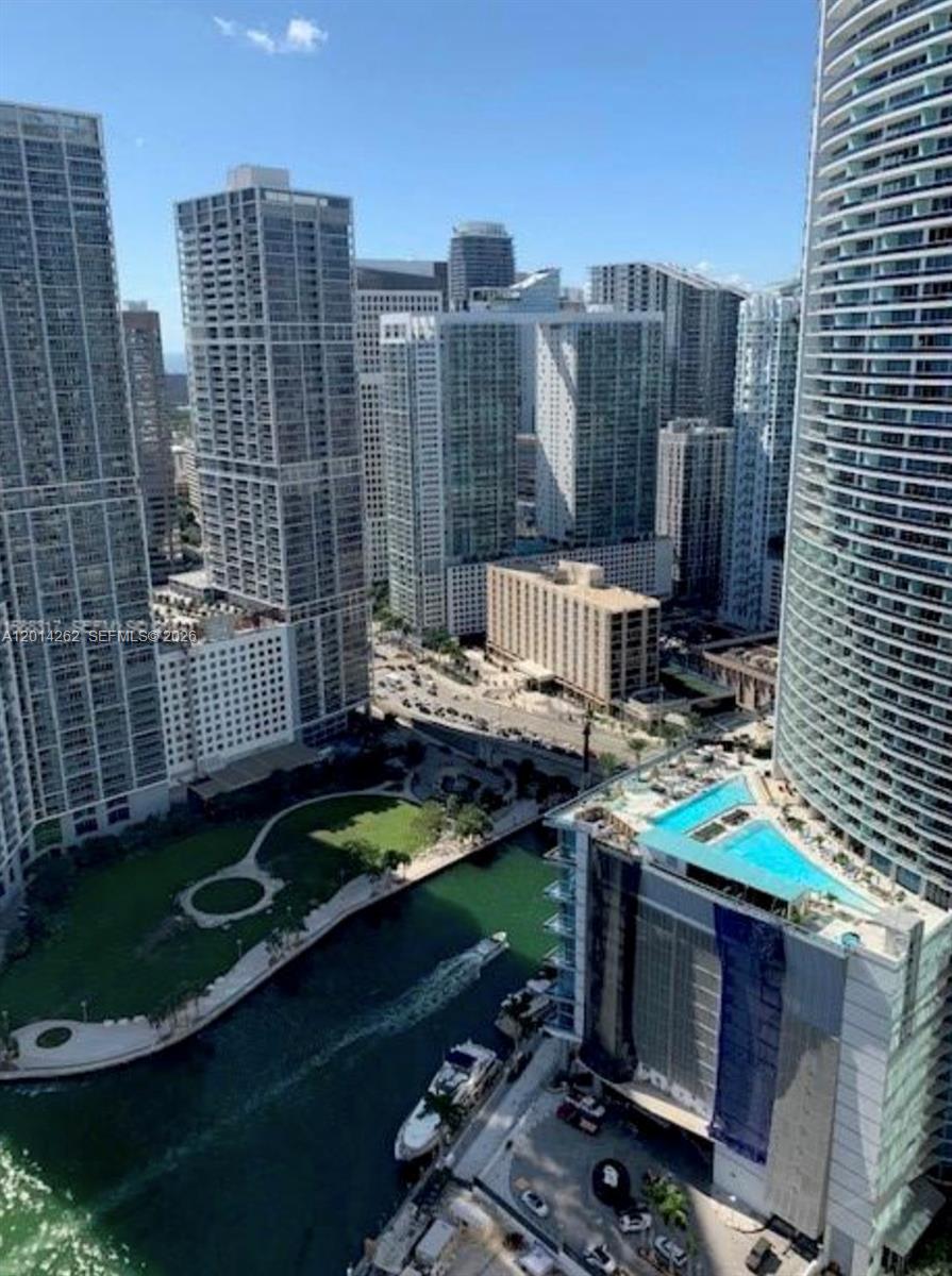 300 S Biscayne Boulevard