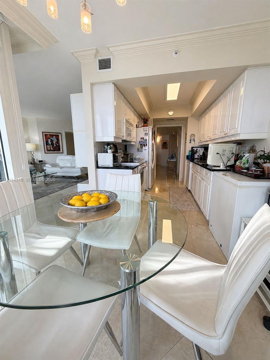 21055 Yacht Club Drive
