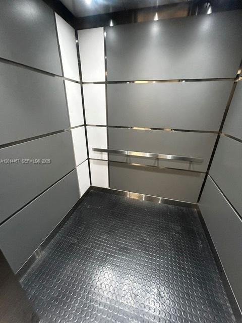 900 W 49th Street