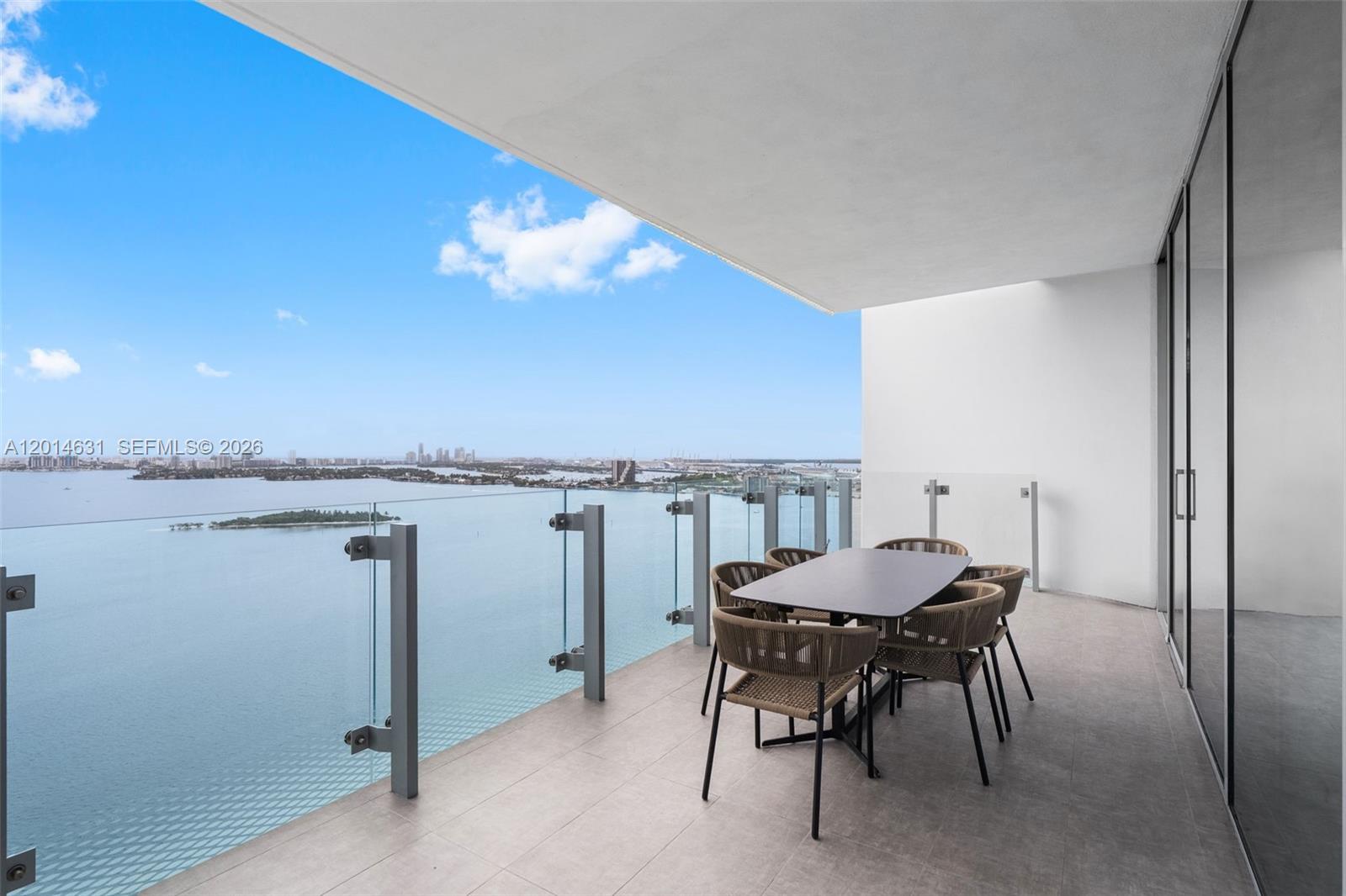 700 NE 26th Terrace