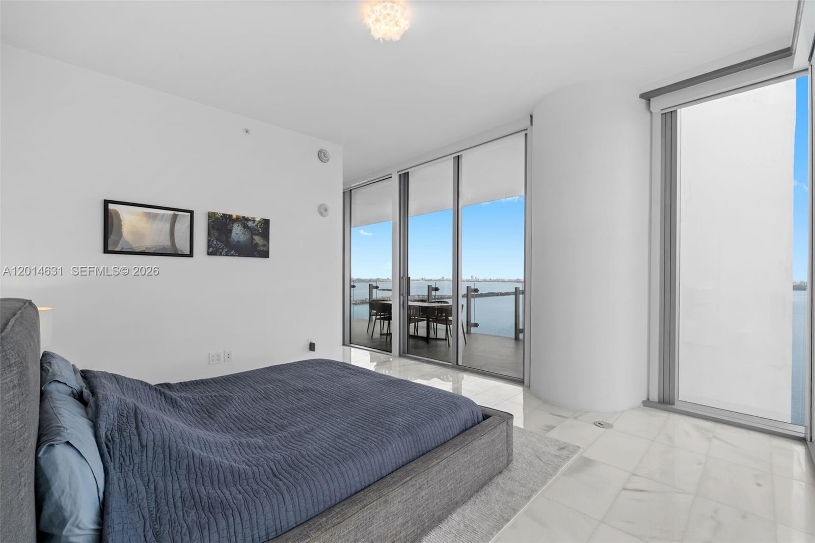 700 NE 26th Terrace